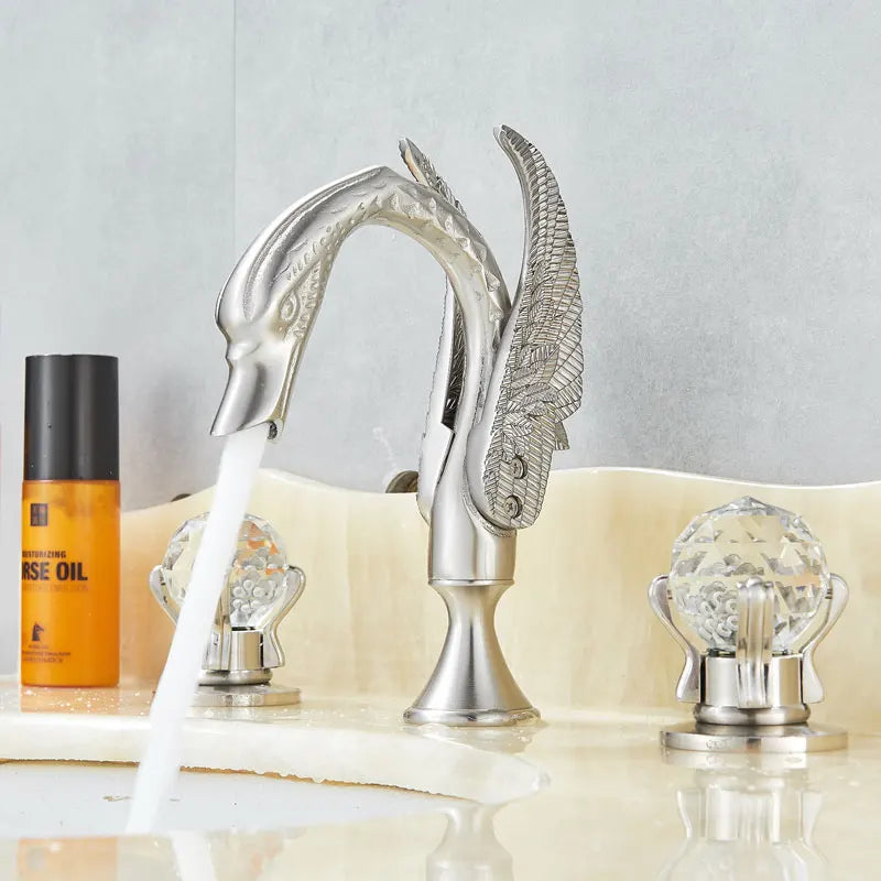 Luxury Gold Swan Bathroom Crystal Handle Swan Basin Faucet