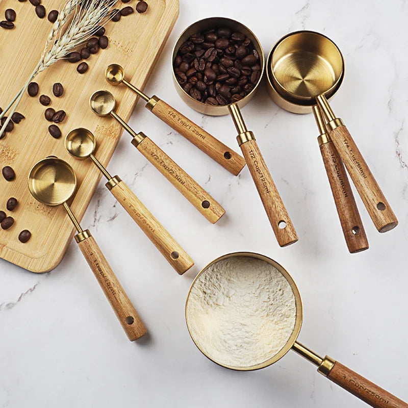 8pcs Wooden Gold Measuring Cups And Spoons,