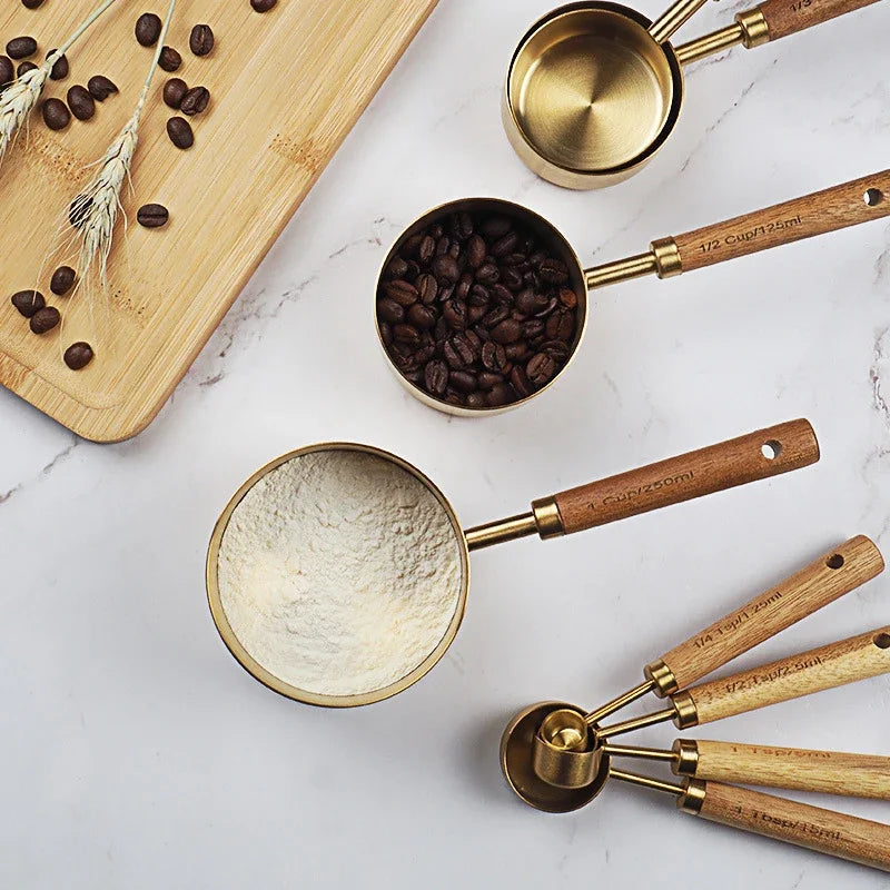 8pcs Wooden Gold Measuring Cups And Spoons,