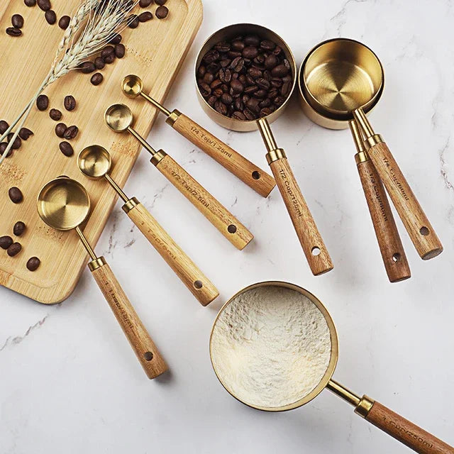 8pcs Wooden Gold Measuring Cups And Spoons,