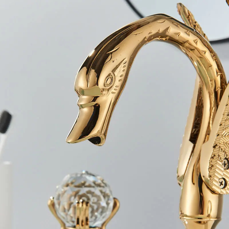 Luxury Gold Swan Bathroom Crystal Handle Swan Basin Faucet